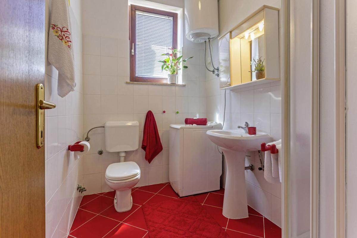 Nada In Vinkuran Villa Pula Eksteriør billede